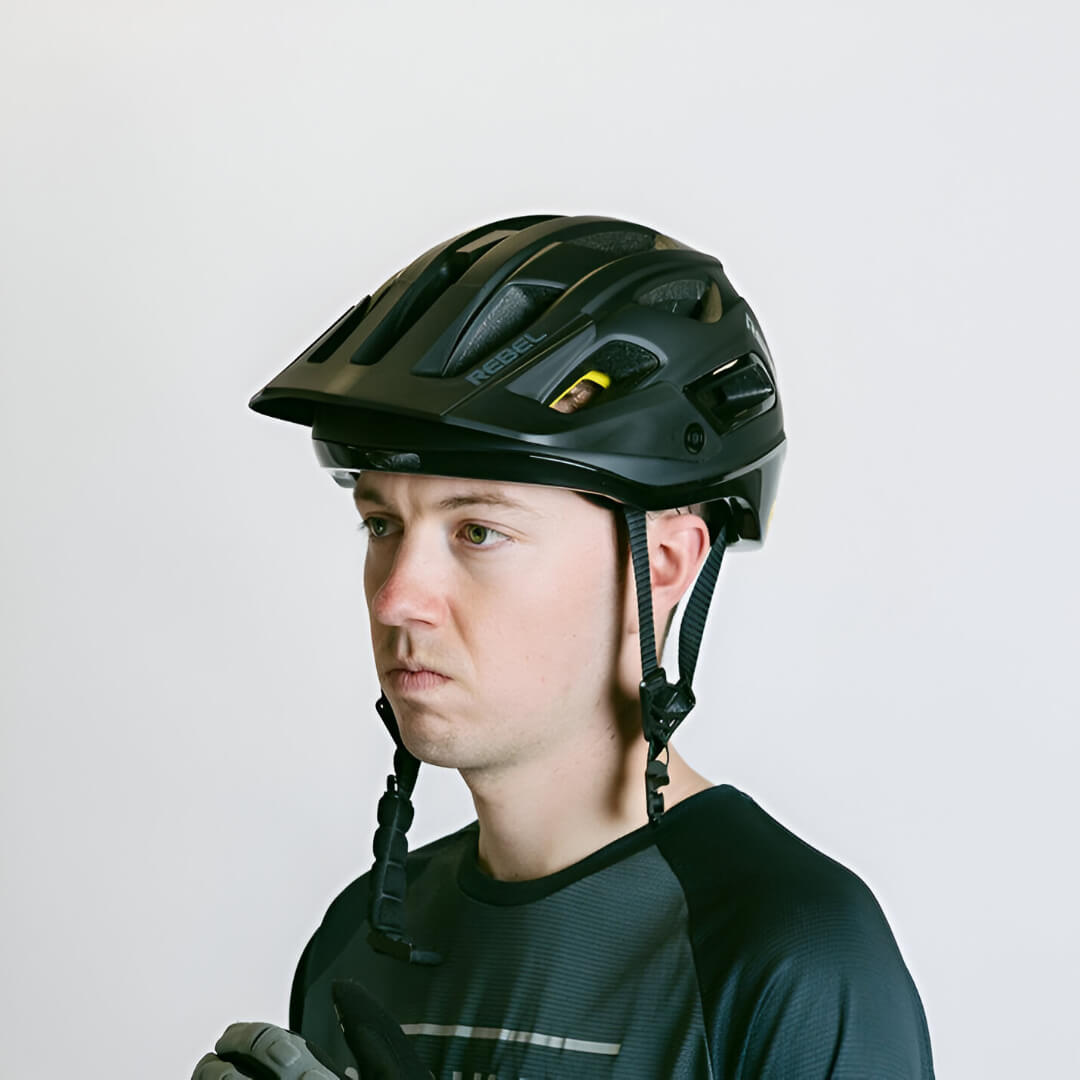 CASCO BH REBEL MIPS